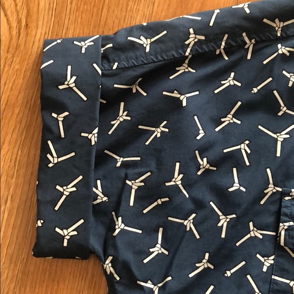 Topo Designs Women’s Medium Knot Design Button Up Shirt - Picture 4 of 8